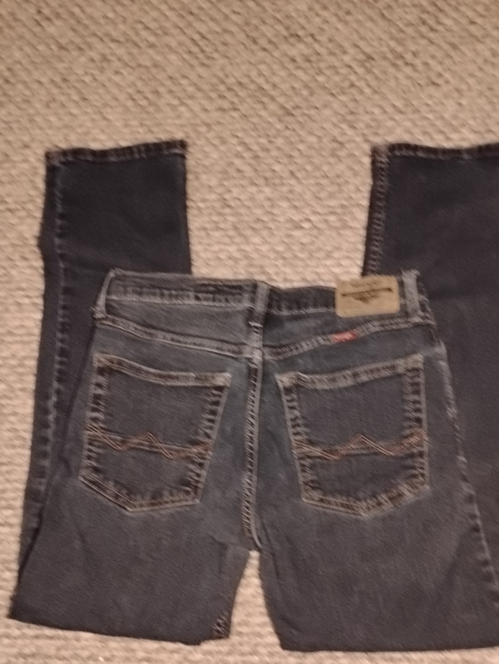 Wrangler Dark Wash Straight Leg Jeans - Back Pocket Stitch Detail
